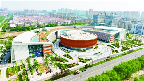 现代化市民服务中心提供高效政务服务